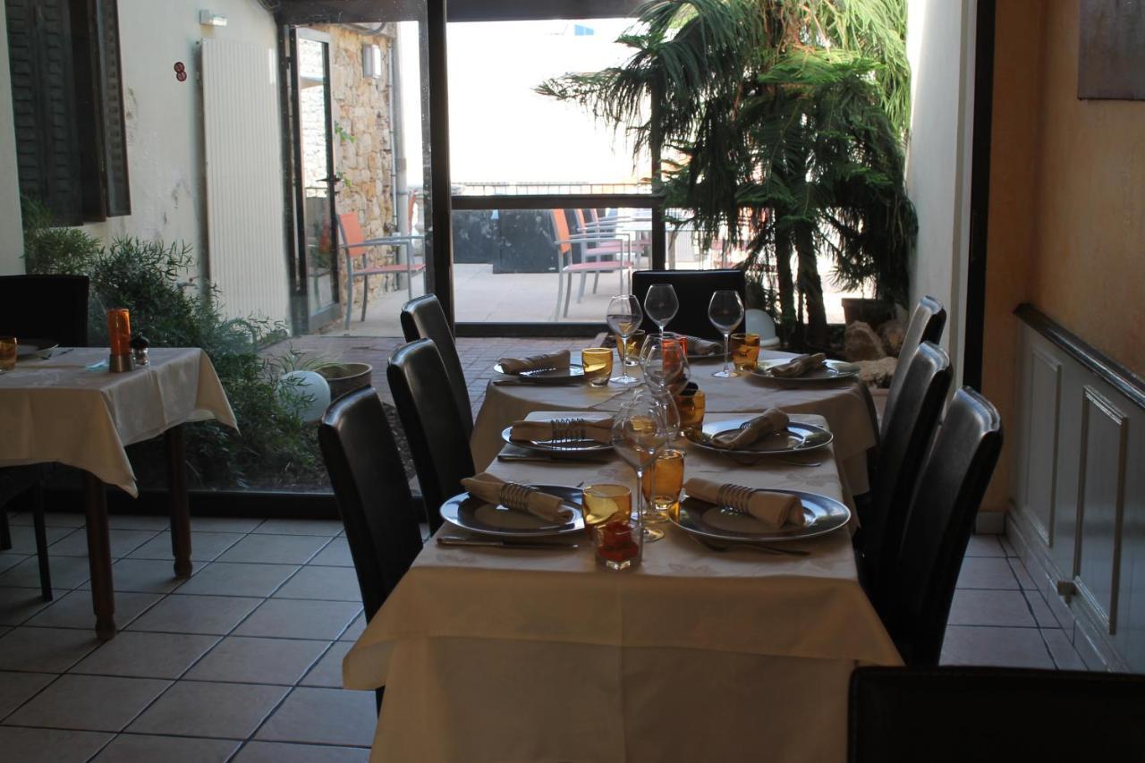 Logis Hotel Restaurant & Pizzeria Vuillot Cuiseaux Esterno foto